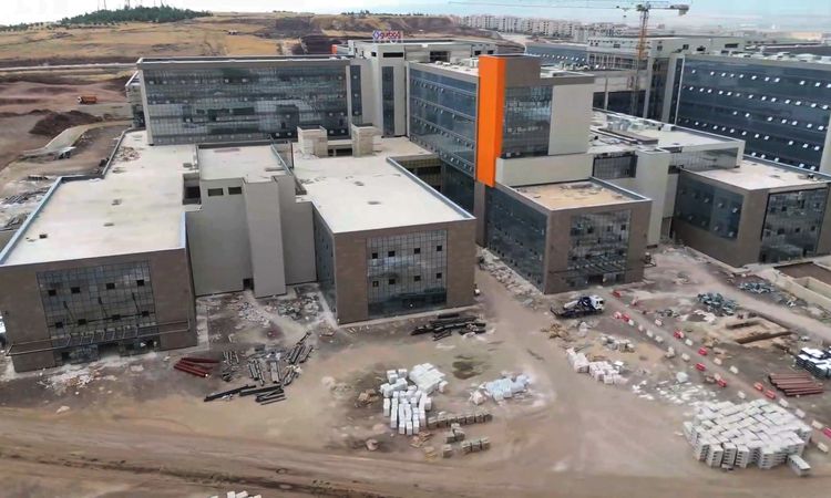 Gündemden Son Bilgiler: Kayapınar Şehir Hastanesi’nde fiziki gerçekleşme oranı yüzde 98’e ulaştı - Son Dakika