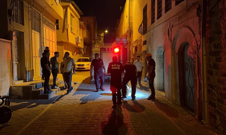 Gündemden Son Bilgiler: Kilis'te kullanılmayan kuyuya düşen 13 yaşındaki çocuk itfaiye ekiplerince kurtarıldı: