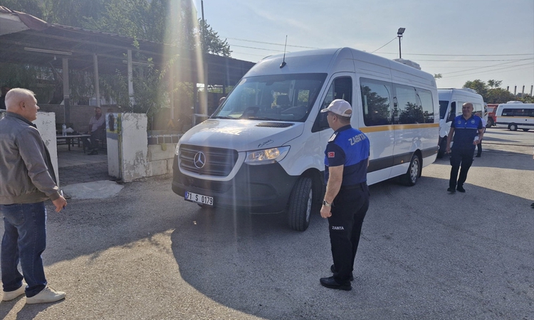 Gündemden Son Bilgiler: Kırıkkale Belediyesi okul servislerini denetledi, uygunsuz araç sahiplerine ceza kesti