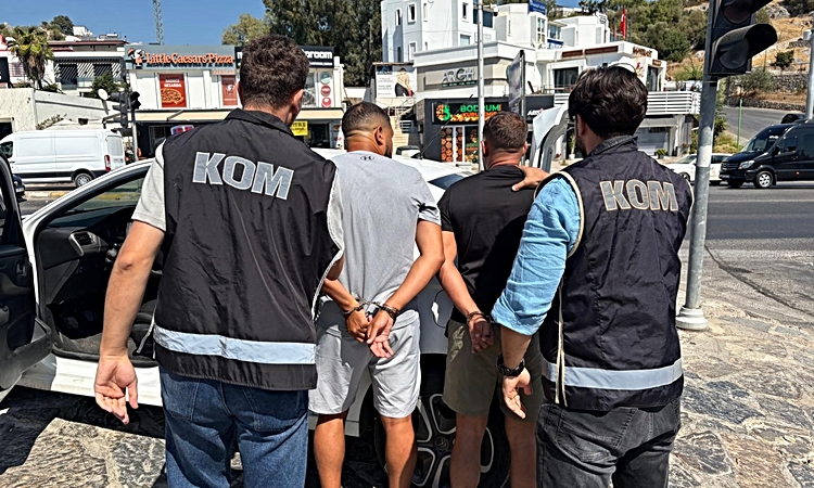 Gündemden Son Bilgiler: Kırmızı bültenle aranan şüpheli, Bodrum'da yakalandı - Son Dakika Bilgileri