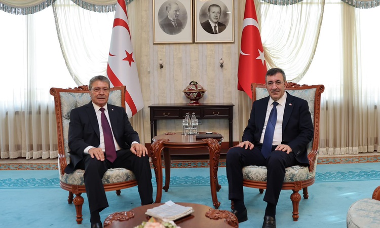 Gündemden Son Bilgiler: KKTC Başbakanı Üstel, Yılmaz'la yaklaşık 30 milyar TL'lik anlaşma hazırlığını görüştü