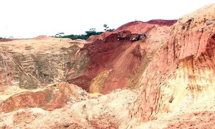 Gündemden Son Bilgiler: Kolombiya'nın Narino'sunda yasa dışı altın madenindeki göçükte 14 kişi öldü, 7 yaralan