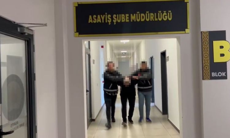 Gündemden Son Bilgiler: Komşusunun boğazını kesip altınlarını çalmıştı: Bilezikleri kolundan nasıl keseceğini