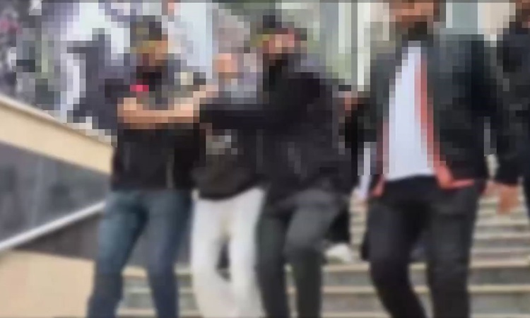 Gündemden Son Bilgiler: Küçükçekmece'de motosikletten ateş açılan cinayette 2 şüpheli Esenyurt'ta yakalandı