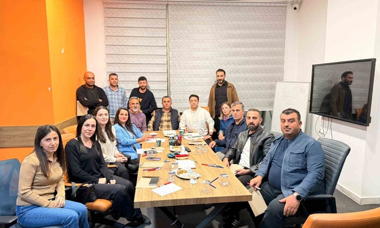 Gündemden Son Bilgiler: Malatya Yazıhan'da öğretmenler yapay zekanın mesleğe etkisini tartıştı ve Merak Edilen