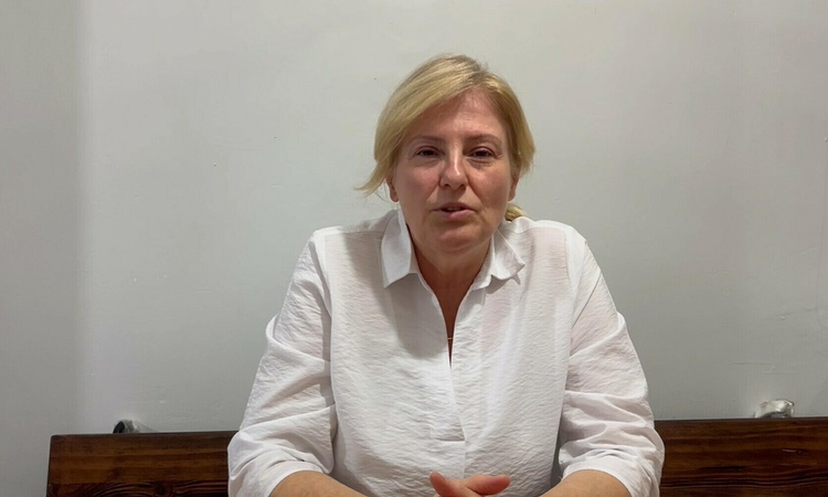 Gündemden Son Bilgiler: Manisa'da safra kesesi ameliyatında spanç unutulduğu iddiasıyla 2 doktora dava açıldı
