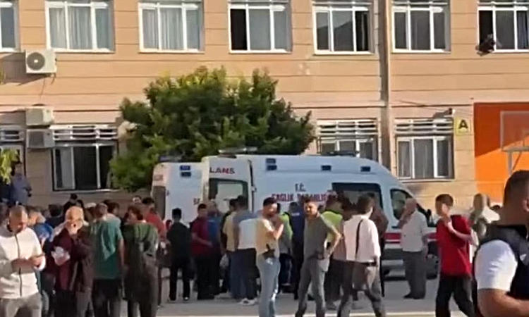Gündemden Son Bilgiler: Manisa SON DAKİKA! Manisa'da okula saldırısı mı oldu? Manisa Turgutlu okul saldırısınd