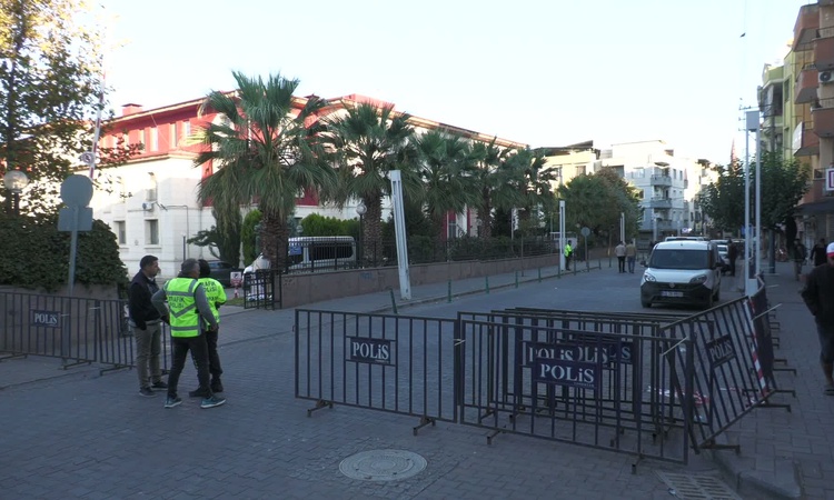 Gündemden Son Bilgiler: Manisa Turgutlu'da okul saldırısında 11 öğrenci yaralandı, 10 şüpheli adliyeye sevk ed