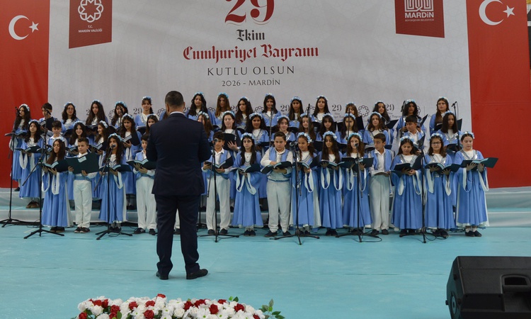 Gündemden Son Bilgiler: Mardin'de Cumhuriyet coşkusu; çocuk korosundan 4 dilde 'Yar Sabiha' türküsü | İşte Tüm