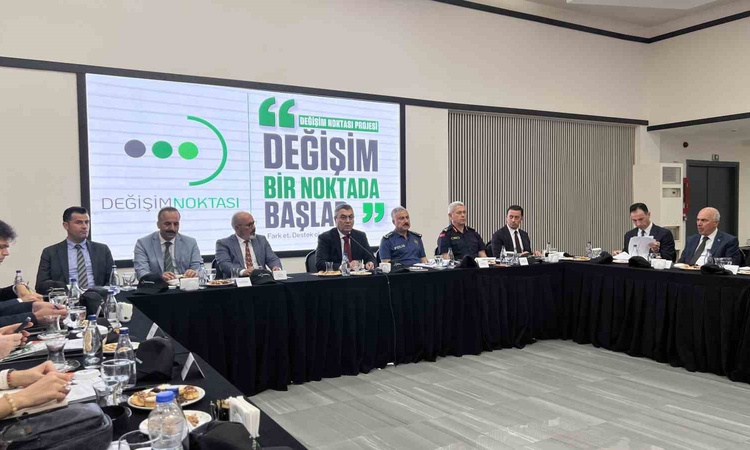Gündemden Son Bilgiler: Mersin'de 15 paydaşlı Değişim Noktası Projesi 3 pilot mahallede resmen start aldı - So