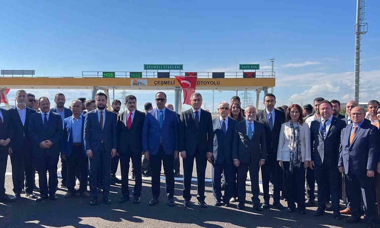 Gündemden Son Bilgiler: Mersin'de Çeşmeli-Kızkalesi Otoyolu'nun 52 kilometrelik kesimi trafiğe açıldı: Gelişme