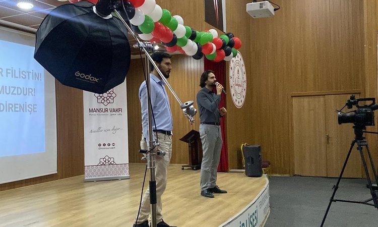 Gündemden Son Bilgiler: Mersin'de imam hatip lisesinde Gazze için anma ve farkındalık programı düzenlendi | İş