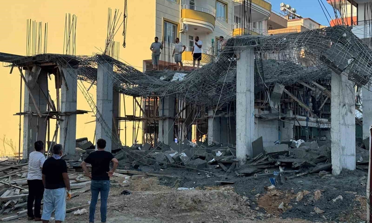 Gündemden Son Bilgiler: Mersin’de inşaatta beton dökümü sırasında çökme meydana geldi - Son Dakika Bilgileri