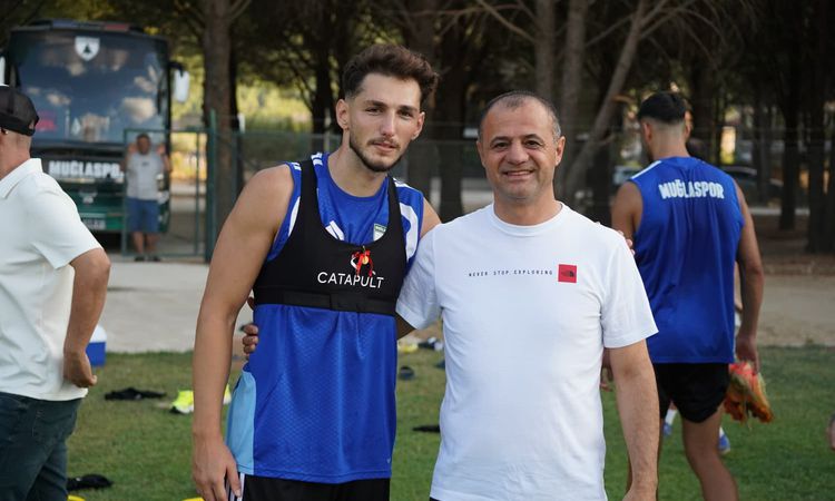 Gündemden Son Bilgiler: Muğlaspor'un Tarihi Golü Yasin Uzunoğlu'na Altın Ödülü Getirdi