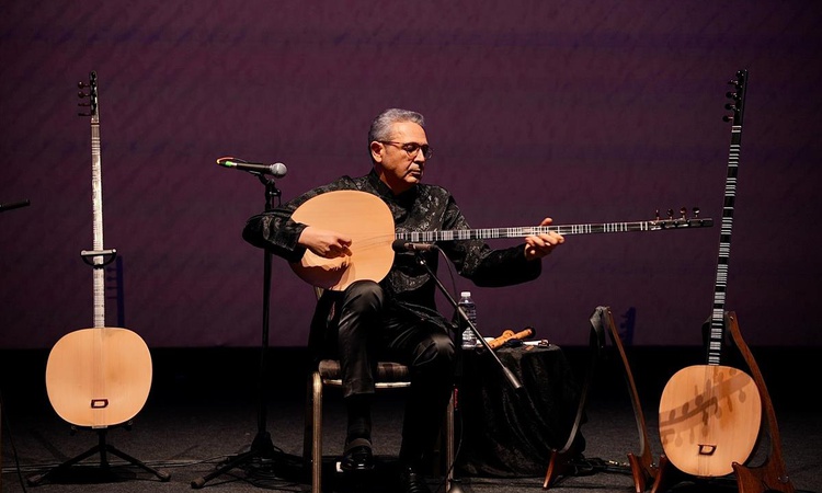 Gündemden Son Bilgiler: Murat Salim Tokaç kimdir? Tıp doktoru neyzen Necip Fazıl Müzik Ödülü'nü aldı | İşte Tü