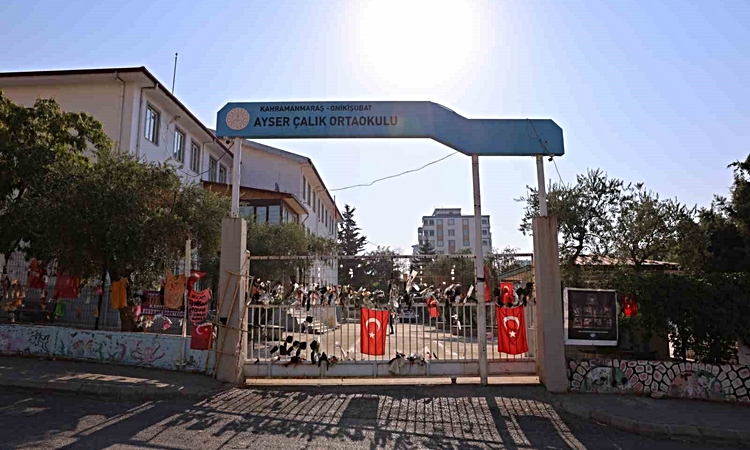Gündemden Son Bilgiler: Okul saldırısının gerçekleştiği Ayser Çalık Ortaokulu yeni eğitim öğretim yılında sess