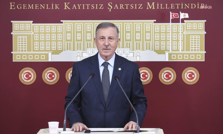 Gündemden Son Bilgiler: Özdağ, Borsa İstanbul'daki manipülatif işlemleri Meclis'e soru önergesiyle taşıdı - So