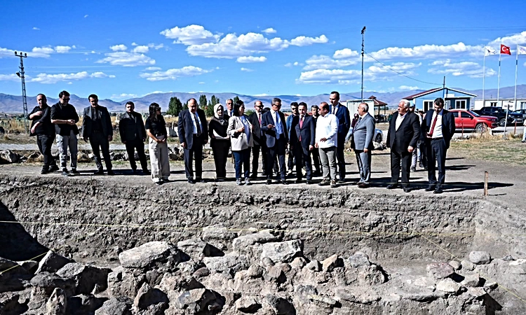 Gündemden Son Bilgiler: Pulur Höyük Kazı Alanı’nda çalışmalar sürüyor ve Merak Edilenler