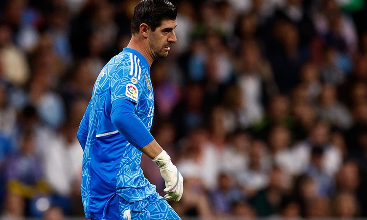 Gündemden Son Bilgiler: Real Madrid'in yıldızı Courtois Barcelona maçında yok: Gelişmeler Takip Ediliyor