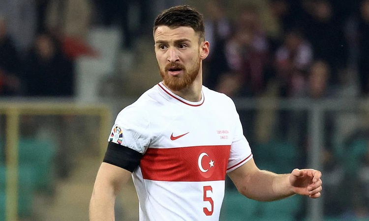 Gündemden Son Bilgiler: Salih Özcan kimdir, Almanya yerine neden Türkiye'yi seçti? Beşiktaşlı orta saha kaç ya