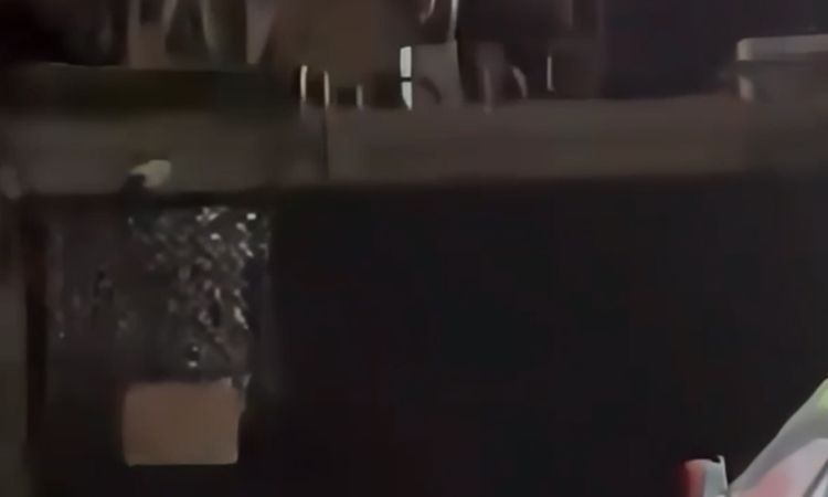 Gündemden Son Bilgiler: Sarıyer'de hastane bahçesinde saldırı: Polisi demir sopayla yaraladı - Son Dakika Bilg