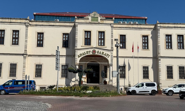 Gündemden Son Bilgiler: Sinop'ta fuhuş operasyonunda 3 şüpheli mağdur yaşı küçük olduğu için hakkında tutuklam