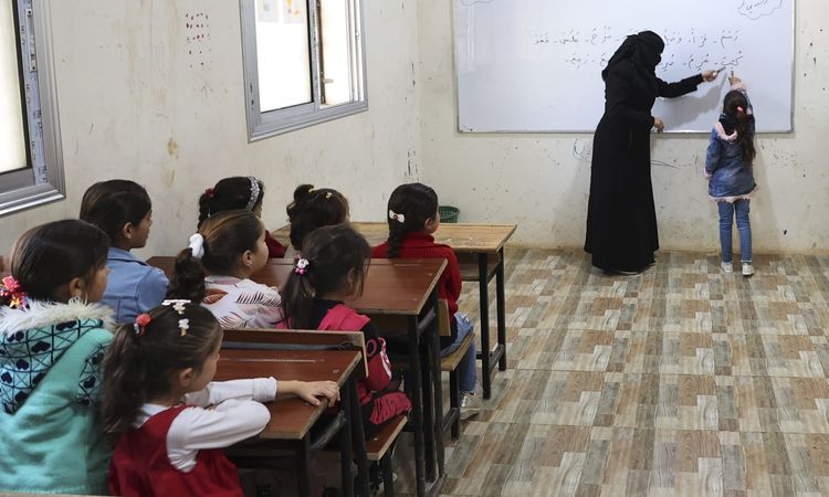 Gündemden Son Bilgiler: Suriye'deki okullarda ilk kez Kürtçe eğitim verilecek