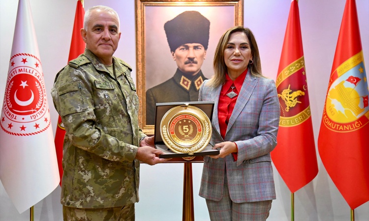 Gündemden Son Bilgiler: Tekirdağ Büyükşehir Belediye Başkanı Yüceer, Tümgeneral Ala'yı ziyaret etti - Son Daki