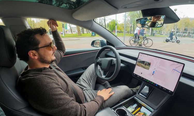 Gündemden Son Bilgiler: Tesla: FSD'li araçlar Avrupa'da 4,1 kat daha az kazaya karışıyor - Son Dakika Bilgiler