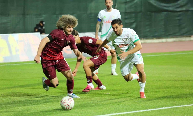 Gündemden Son Bilgiler: TFF 2. Lig Beyaz Grup'ta Isparta 32 Spor, konuk ettiği Hatayspor'u 1-0 mağlup etti | İ