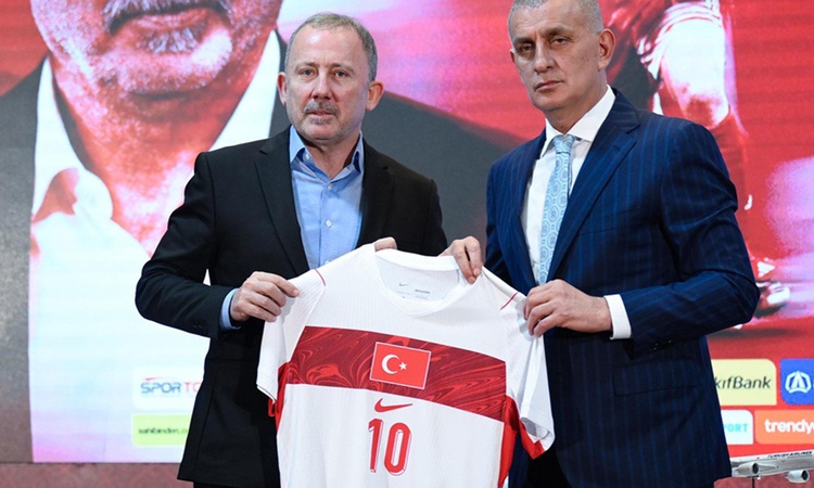 Gündemden Son Bilgiler: TFF'den Sergen Yalçın için bir açıklama daha