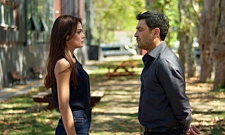 Gündemden Son Bilgiler: Uzak Şehir 64. bölüm Full HD izle! Kanal D Uzak Şehir son bölüm tek parça izle!