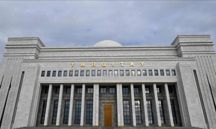 Gündemden Son Bilgiler: Yargıtay'dan fazla mesai ve hafta tatili alacaklarına emsal karar ve Merak Edilenler
