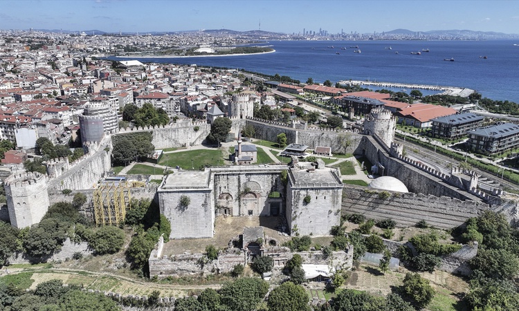 Gündemden Son Bilgiler: Yedikule'deki 1600 yıllık Altın Kapı, zafer törenleri işlevini zamanla kaybetti ve Mer