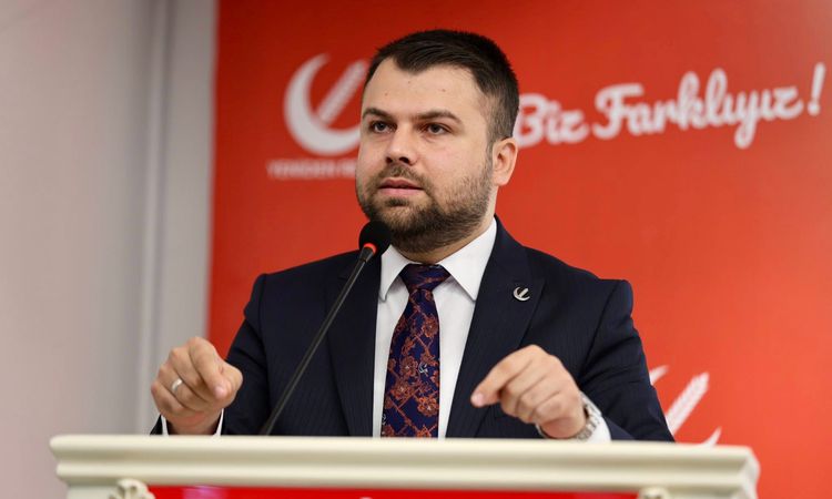 Gündemden Son Bilgiler: Yeniden Refah'tan gençlerin ahlakı için Bakanlığa çağrı