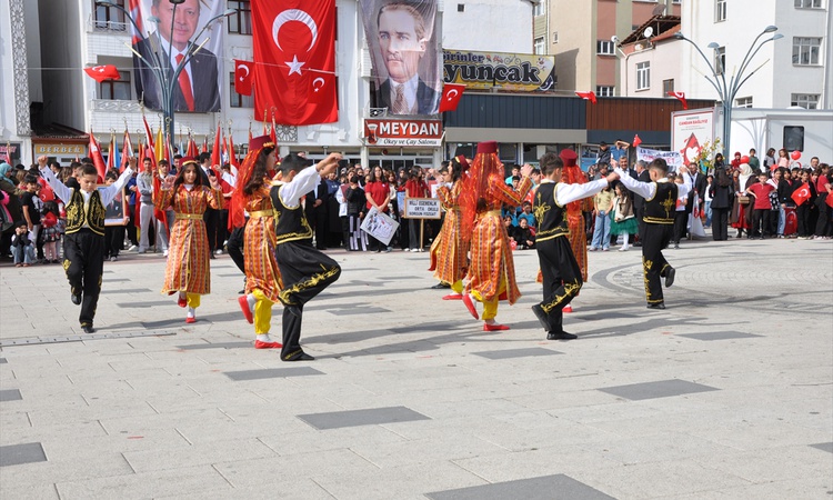 Gündemden Son Bilgiler: Yozgat Sorgun'da Cumhuriyet Bayramı'nın 103. yıl dönümü törenle kutlandı: Gelişmeler T