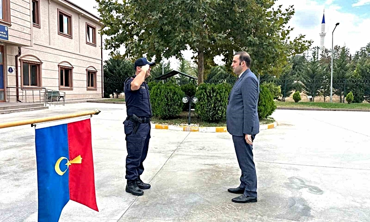 Gündemden Son Bilgiler: Yüzbaşı rütbesine yükselen Osmaneli İlçe Jandarma Komutanı Soy’a başarı dileği | İşte