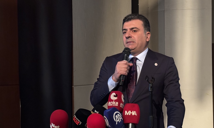 Gündemden Son Bilgiler: Zeynel Emre, Malatya'da emekli ve asgari ücretlilerin alım gücüne dikkat çekti