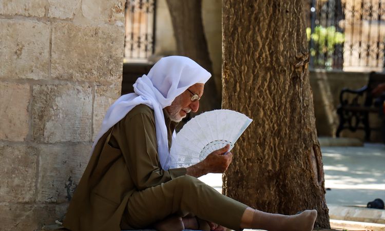 Gündemden Son Bilgiler: Güneydoğu'da Kavurucu Sıcaklar Günlük Yaşamı Olumsuz Etkiliyor - Son Dakika - Son Daki