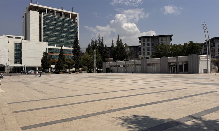 Ayrıntılar Netleşti: Güneydoğu'da Sıcak Hava Hayatı Olumsuz Etkiliyor - Son Dakika Haberleri ve Merak Edilenle