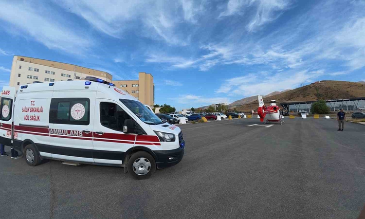 Bir günlük bebek, helikopter ambulansla Van’a sevk edildi | İşte Tüm Ayrıntılar