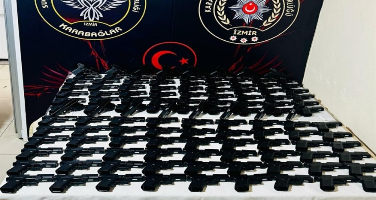 Kritik Açıklama: Güvercin kümesinde cephanelik ele geçirildi - Son Dakika: Gelişmeler Takip Ediliyor
