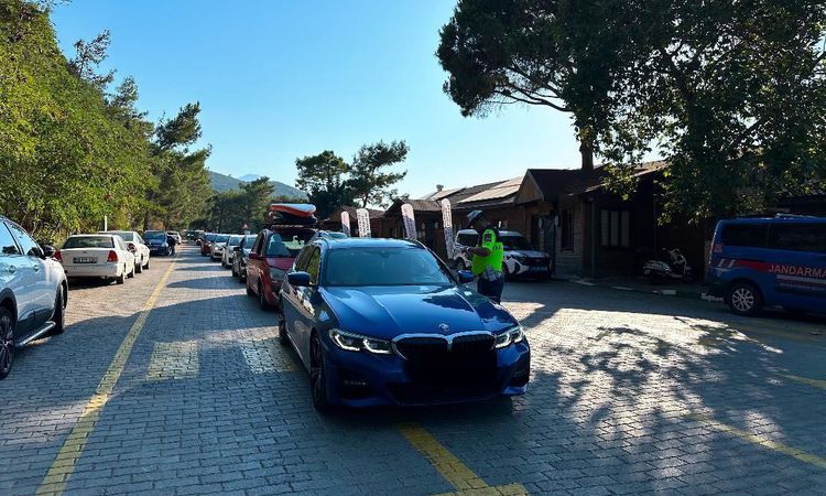 Son Gelişme: Güzelçamlı’da jandarmadan sürücülere alkol denetimi - Son Dakika | İşte Tüm Ayrıntılar