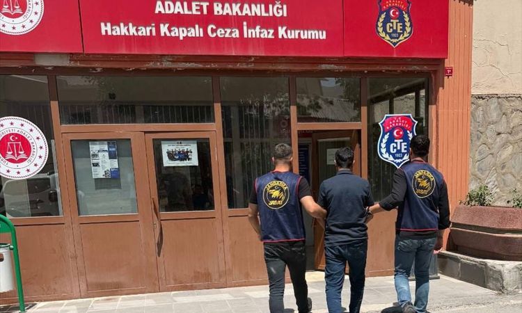 Ayrıntılar Netleşti: Hakkari'de 2 Firari Hükümlü Yakalandı - Son Dakika Haberleri ve Merak Edilenler