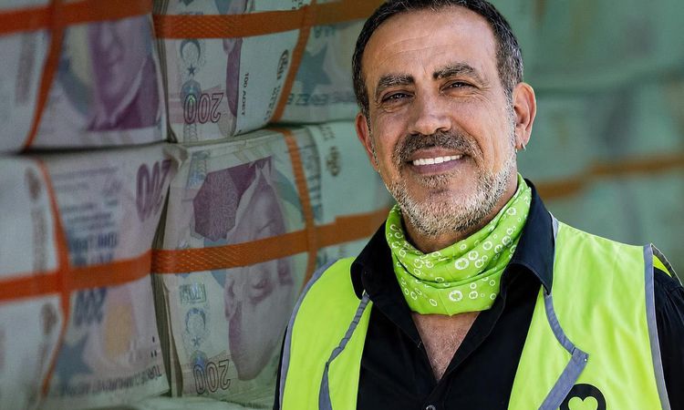 The striking detail in Haluk Levent's statement: I have a dirty weakness - Last Minute