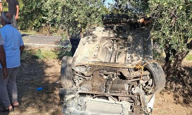 Hatay Altınözü'nde otomobil zeytin bahçesine uçtu, sürücü yaralandı - Son Dakika Bilgileri