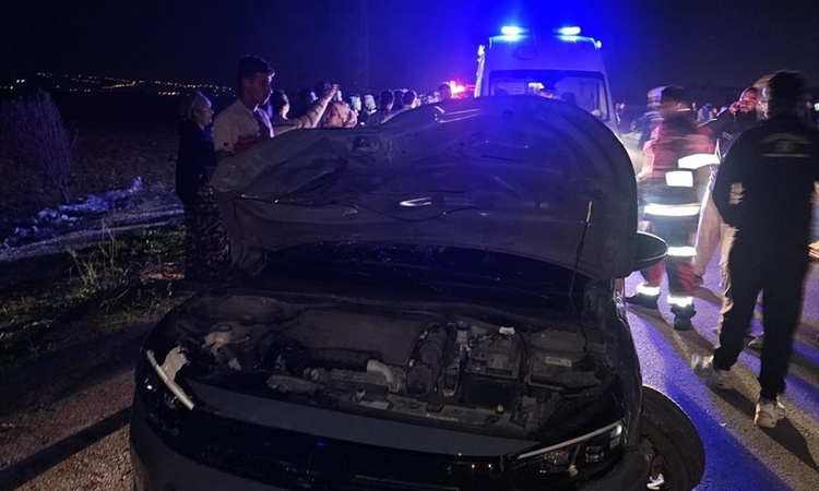 Hatay Reyhanlı'da kazada ölen anne ve 4 yaşındaki kızı toprağa verildi - Son Dakika Bilgileri