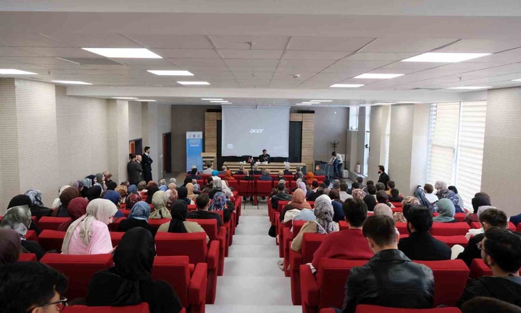 Hitit Üniversitesi'nde 4. Din ve Coğrafya Sempozyumu 60 bildiriyle resmen start aldı - Son Dakika Bilgileri