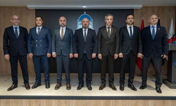İbrahim Özhan, Bursa Ticaret Borsası başkanlığına tek listeyle seçildi ve Merak Edilenler