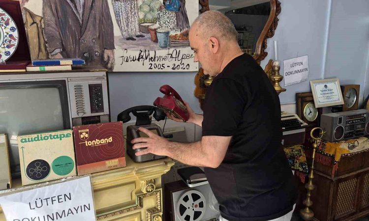 Ayrıntılar Netleşti: İçindeki 'ukde' binlerce parçadan oluşan bir antika koleksiyonuna dönüştü - Son Dakika Ha